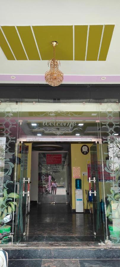 Sadabad Hotel Yoran Inn & Restaurant By Wb Inn المظهر الخارجي الصورة